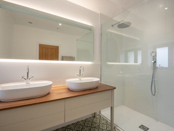 Luxury-extension-Ashtead-Surrey-JVB-Construction-bathroom