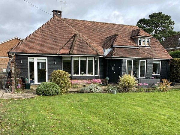 Builders in Surrey